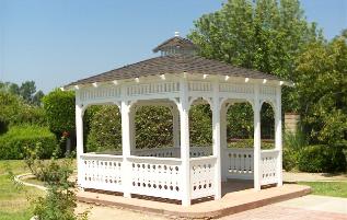 Square Gazebo with Capola